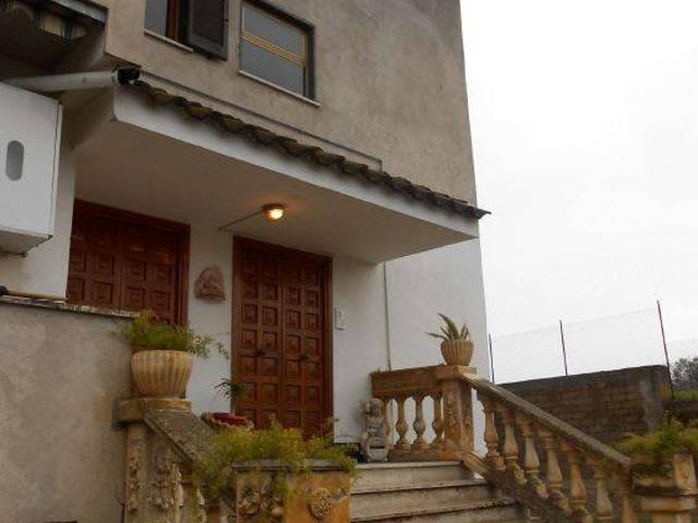 Appartamento in vendita a Ardea RM