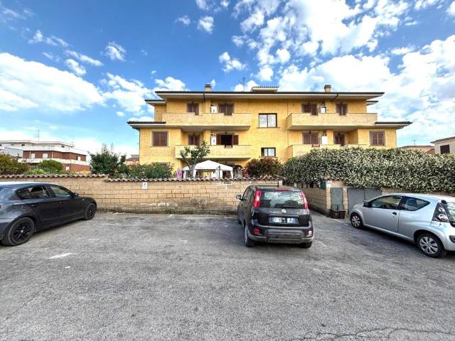 Appartamento in vendita a Ardea RM