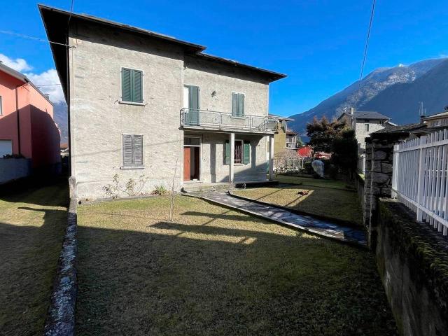 Appartamento in vendita a Ardenno