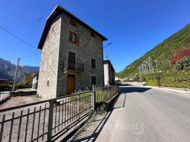 Appartamento in vendita a Ardenno SO