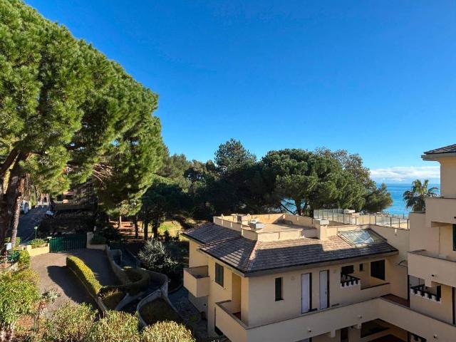 Appartamento in vendita a Arenzano GE