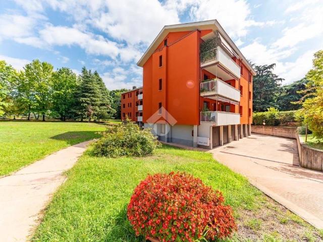 Appartamento in vendita a Arese MI