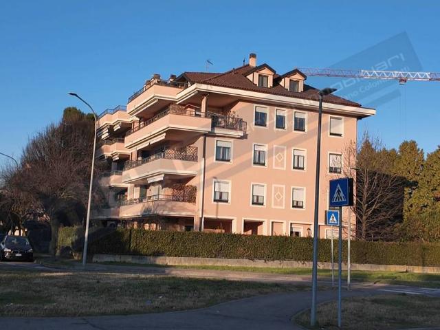 Appartamento in vendita a Arese MI