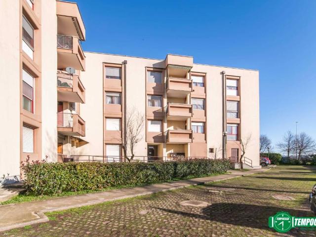 Appartamento in vendita a Arese MI