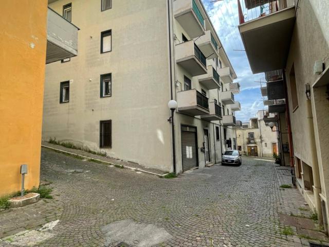 Appartamento in vendita a Ariano Irpino, via Purcaro