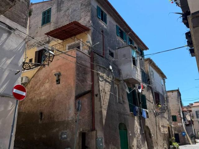Appartamento in vendita a Ariccia RM