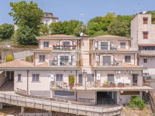 Appartamento in vendita a Ariccia RM