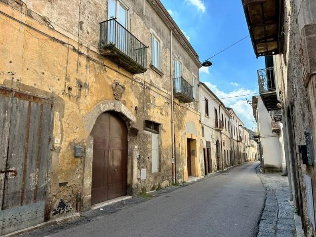 Appartamento in vendita a Arienzo CE