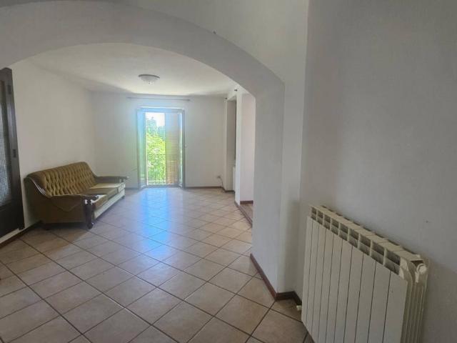 Appartamento in vendita a Arona NO