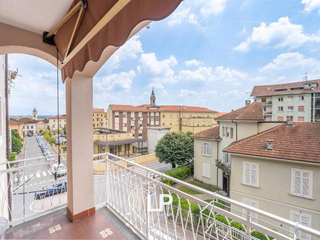 Appartamento in vendita a Arona NO