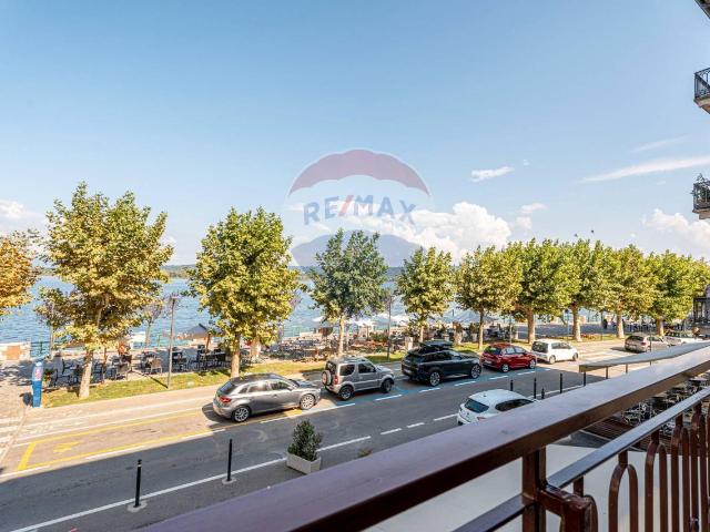 Appartamento in vendita a Arona