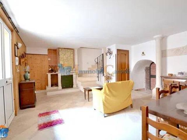 Appartamento in vendita a Arsoli RM