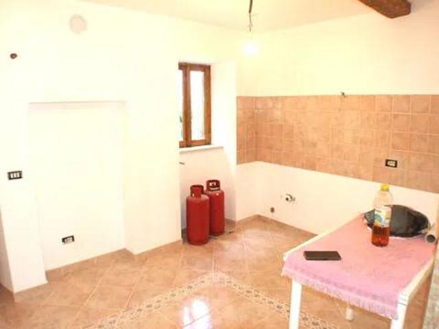 Appartamento in vendita a Arsoli RM