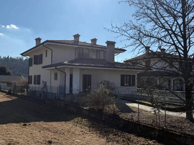 Appartamento in vendita a Artegna UD