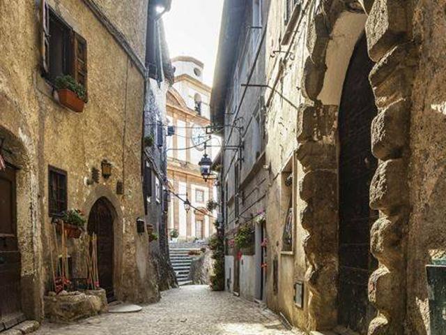 Appartamento in vendita a Artena RM