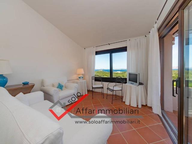 Appartamento in vendita a Arzachena OT