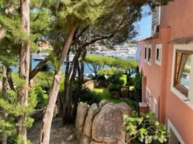 Appartamento in vendita a Arzachena OT