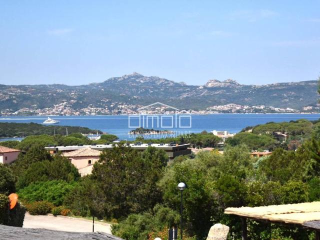 Appartamento in vendita a Arzachena OT