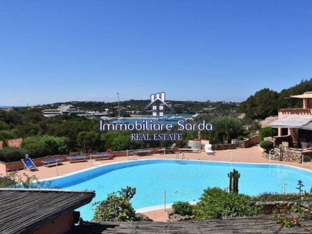 Appartamento in vendita a Arzachena SS