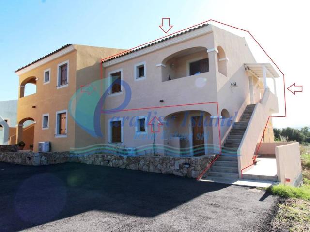 Appartamento in vendita a Arzachena SS