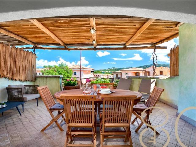 Appartamento in vendita a Arzachena SS