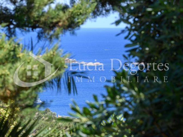 Appartamento in vendita a Arzachena SS