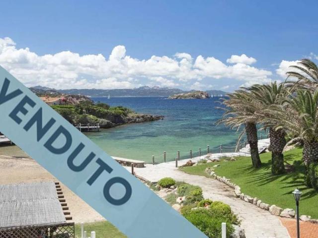 Appartamento in vendita a Arzachena SS