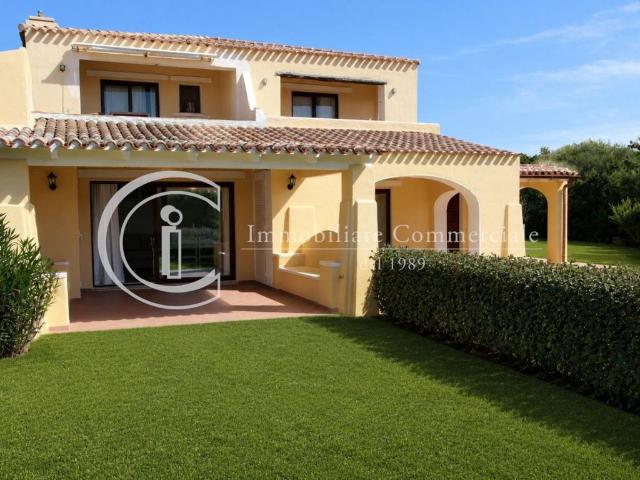 Appartamento in vendita a Arzachena SS