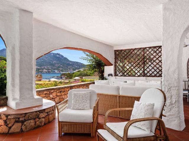 Appartamento in vendita a Arzachena SS