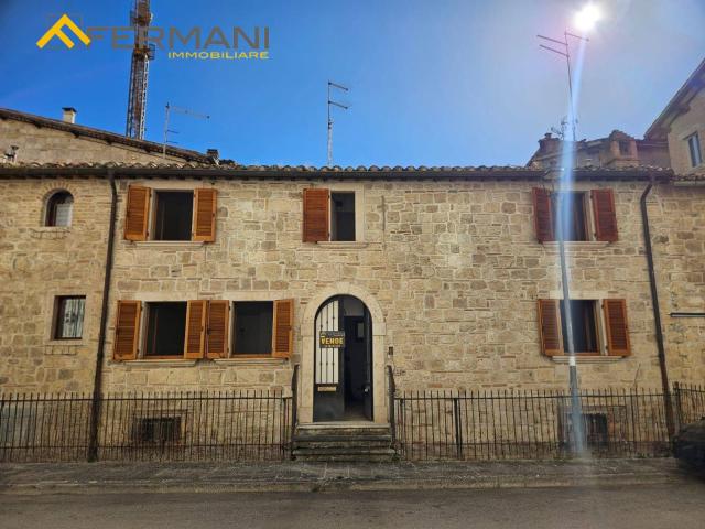 Appartamento in vendita a Ascoli Piceno, Centro Storico