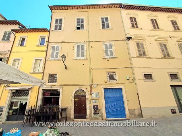 Appartamento in vendita a Ascoli Piceno, Centro Storico