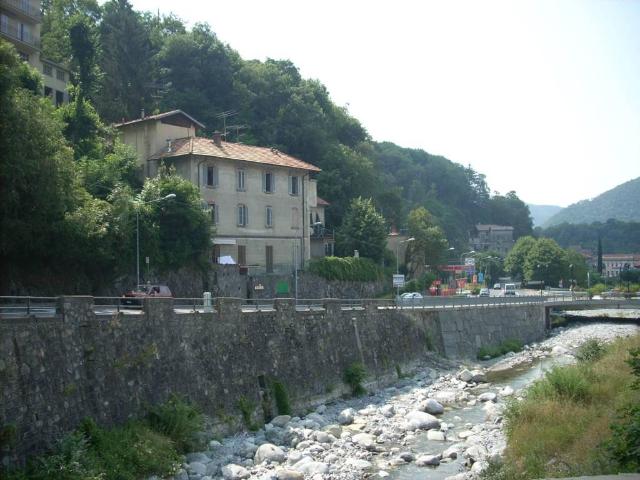 Appartamento in vendita a Asso CO