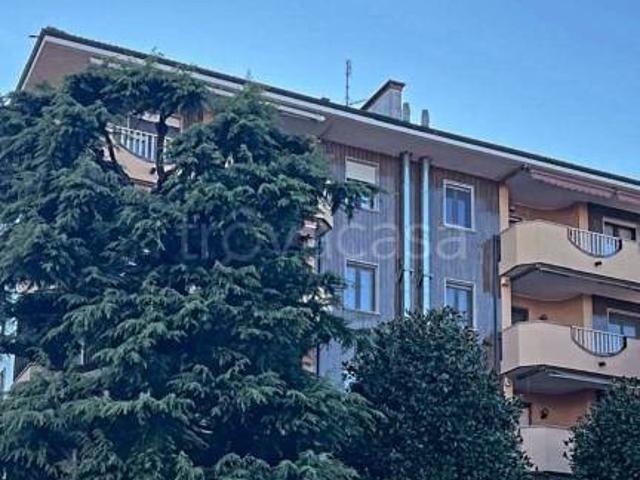 Appartamento in vendita a Buccinasco via Lomellina, 10