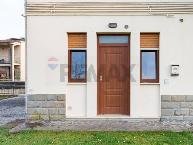 Appartamento in vendita a Bucine