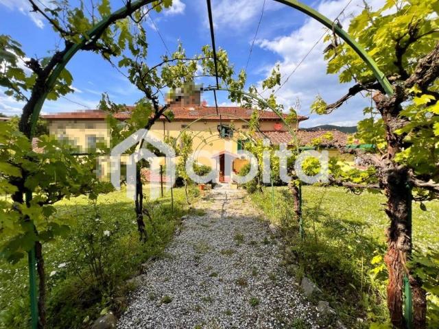 Appartamento in vendita a Bucine AR