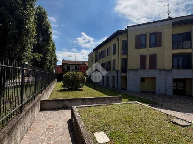 Appartamento in vendita a Bubbiano MI