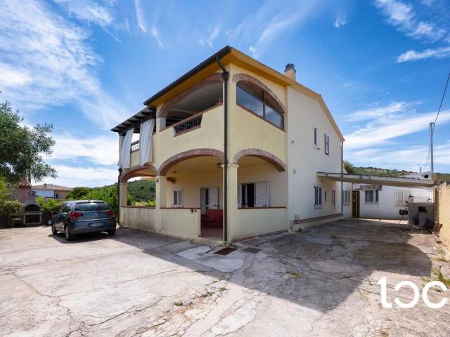 Appartamento in vendita a Budoni