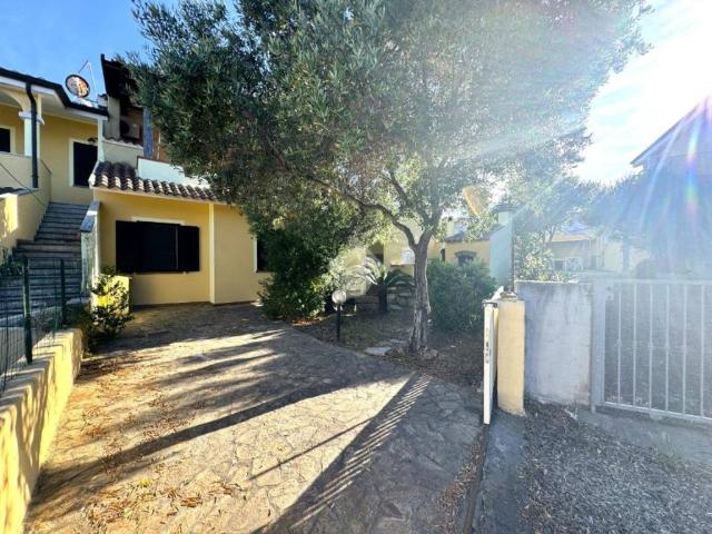 Appartamento in vendita a Budoni SS