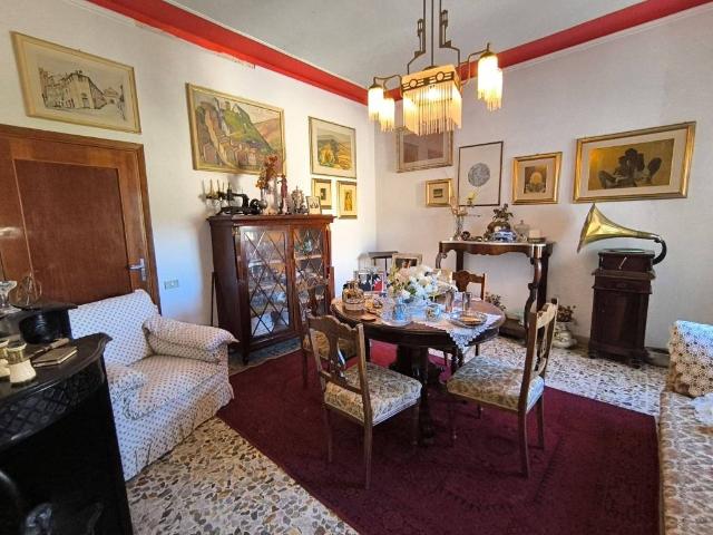 Appartamento in vendita a Buonconvento SI