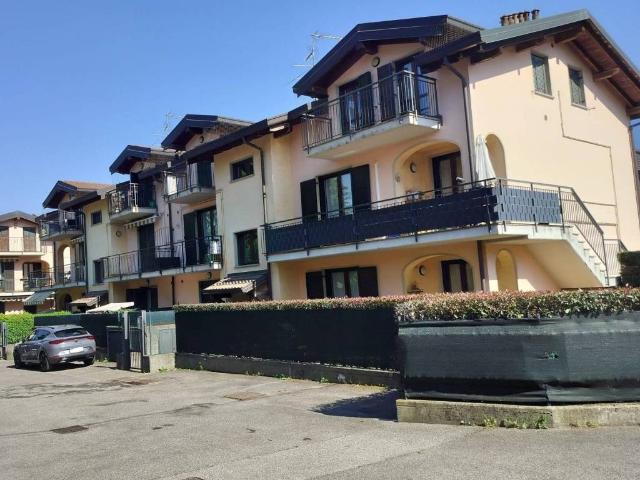 Appartamento in vendita a Bulgarograsso CO