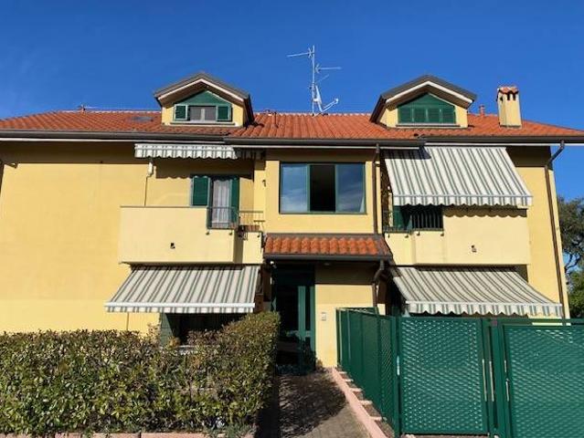 Appartamento in vendita a Busnago MB