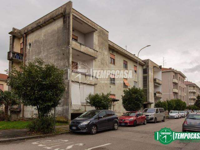 Appartamento in vendita a Busto Arsizio VA