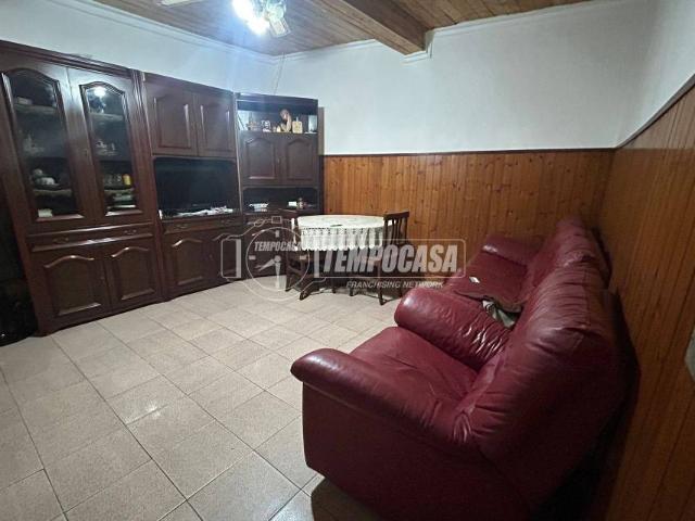 Appartamento in vendita a Busto Arsizio via Ballarati 2, Sacconago