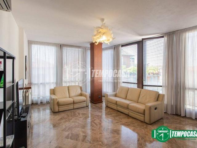 Appartamento in vendita a Busto Arsizio via XXII Marzo 2, Piazza Santa Maria