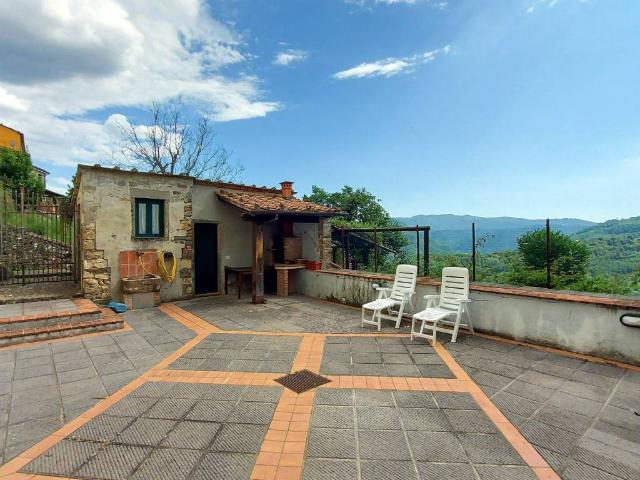 Appartamento in vendita a Bagni di Lucca LU