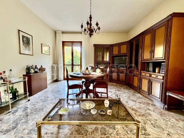 Appartamento in vendita a Bagno a Ripoli via Piero Calamandrei, 1, Grassina