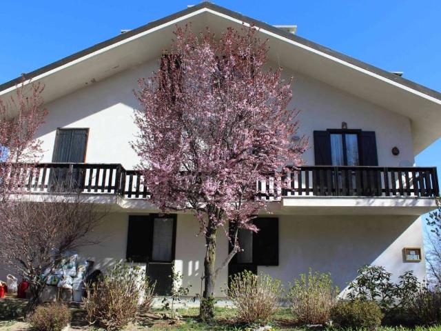 Appartamento in vendita a Bagnolo Piemonte CN