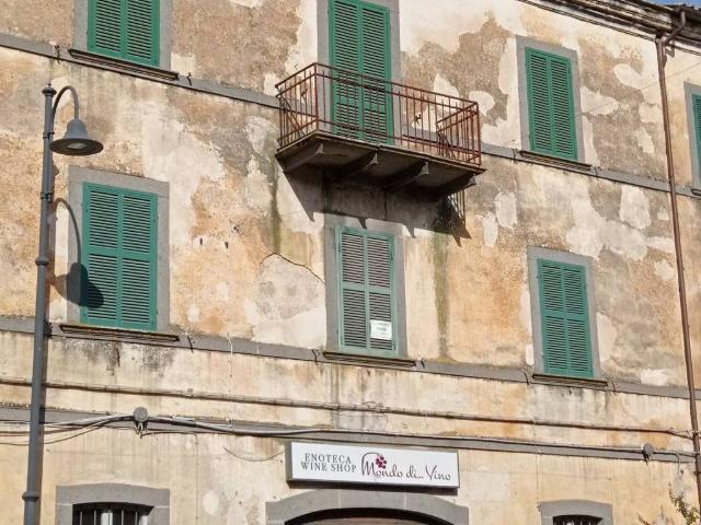 Appartamento in vendita a Bagnoregio VT