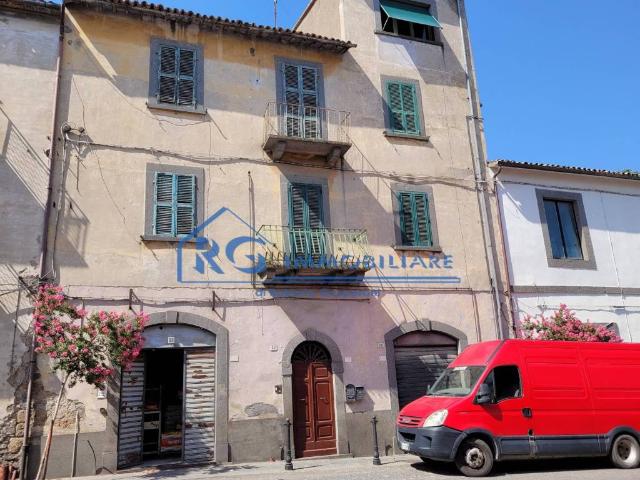 Appartamento in vendita a Bagnoregio VT