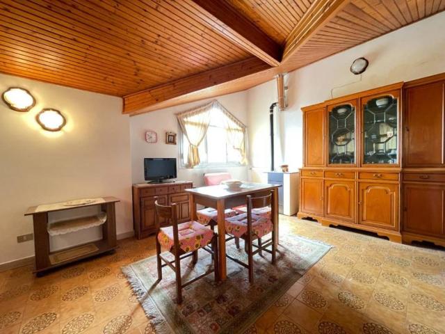 Appartamento in vendita a Bajardo IM